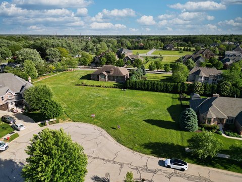 Residential Land in River Point Estates