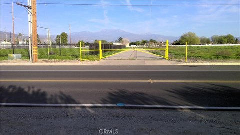 Residential Land in Hemet, CA