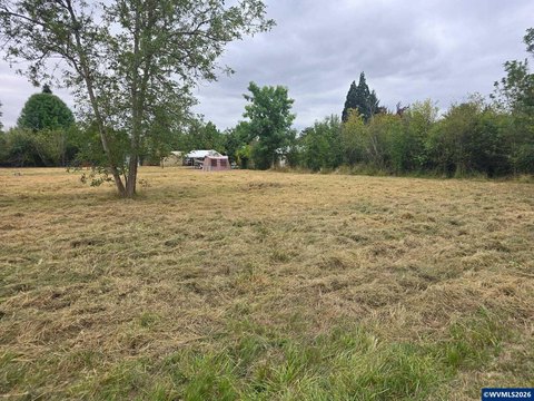 LAND - Jefferson, OR