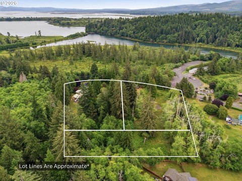 LAND - Astoria, OR