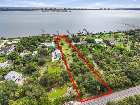 Land & Docks, Jensen Beach, FL