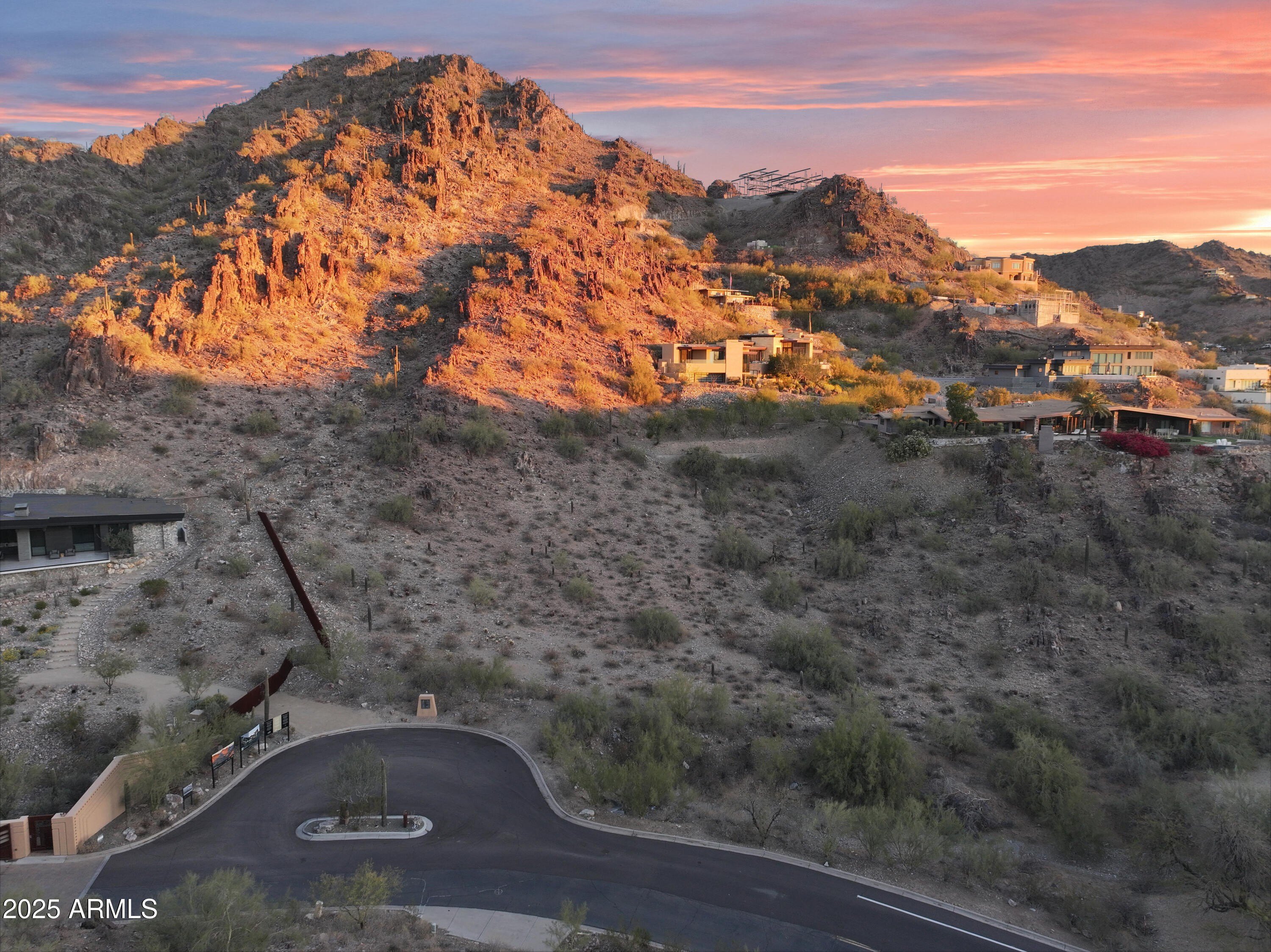 Paradise Valley Acreage with Views