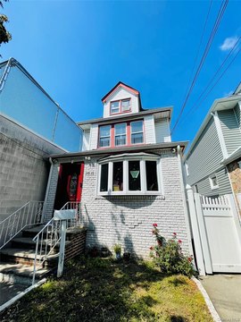 Renovated Two-Family Home in Jamaica