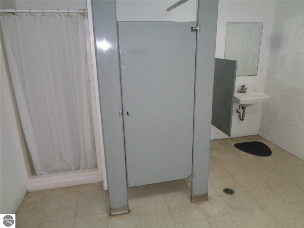 Picture 19