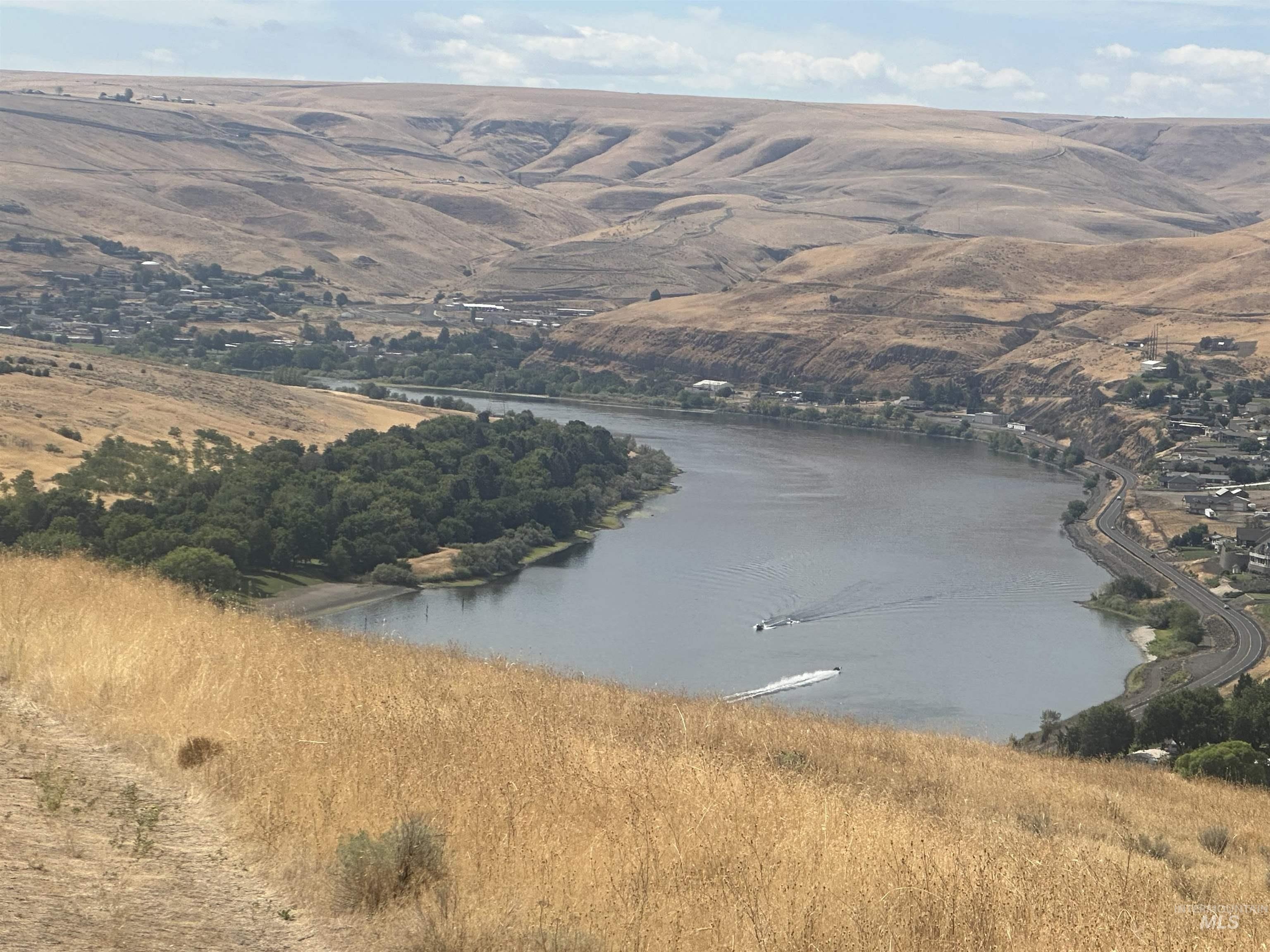 Clarkston Land with River Views
