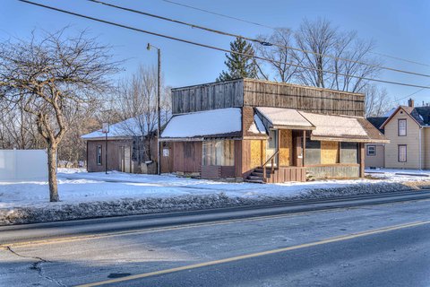 Commercial Property Ready For Renovation