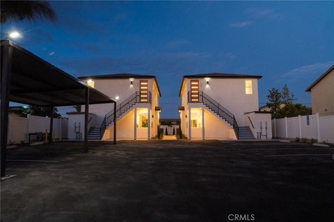 Modern Fully Leased Fourplex
