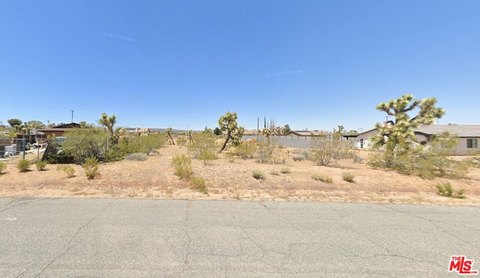 Land in Yucca Valley, CA