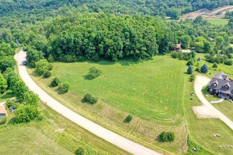 Land with Expansive Views
