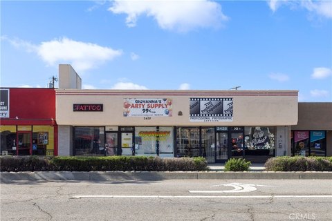 Retail Building with Street Exposure