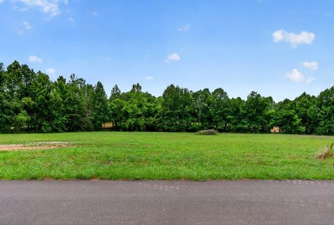 LAND - Cookeville, TN