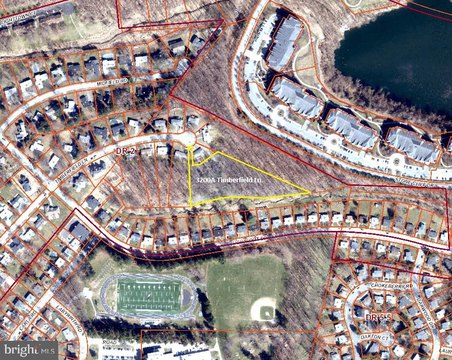 Land, PIKESVILLE, MD