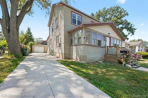 Tenant-Occupied Duplex