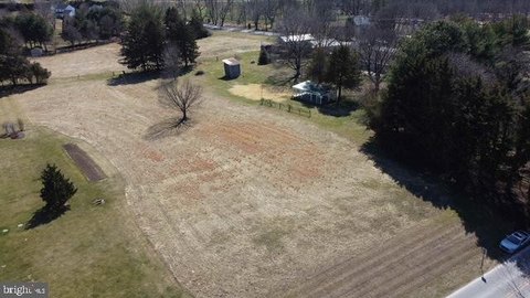 Land, OXFORD, PA