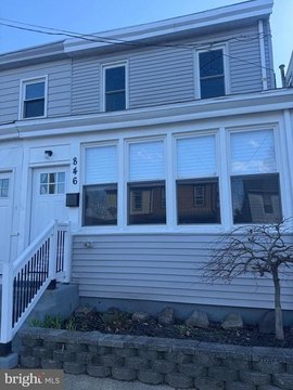 Updated 3BR Home with Deck