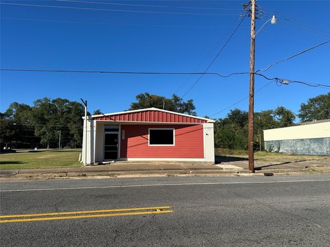 Freestanding Flex Storage Building