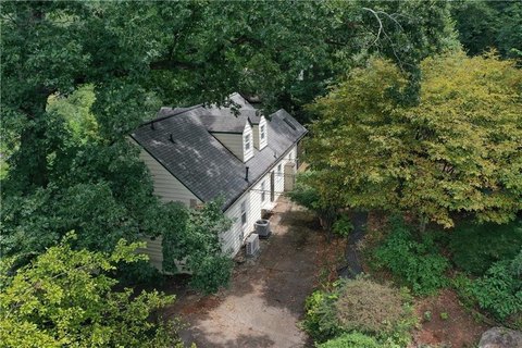 Double Lot in Midway Woods