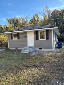 Renovated Duplex in Petersburg, VA