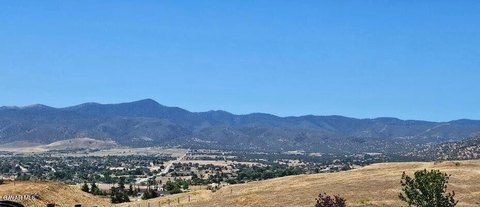LAND - Tehachapi, CA