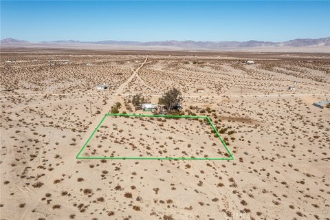 1.01 Acre Lot Near Joshua Tree
