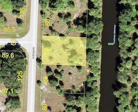 Port Charlotte Buildable Lot