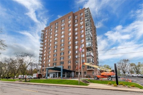 Niagara Falls Office Condominium