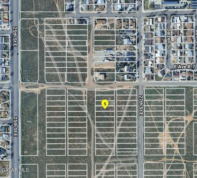 Residential Land in Palmdale, CA