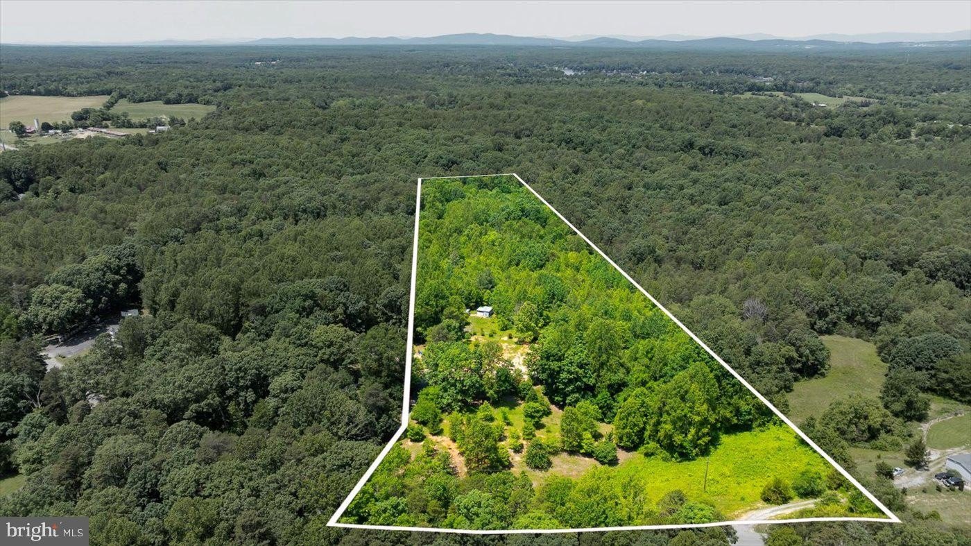 Louisa County Acreage Near Lake