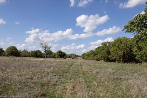 20 Acres Outside Duncan, OK