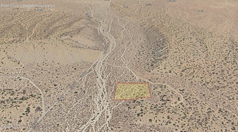 Land Parcel in Llano, CA