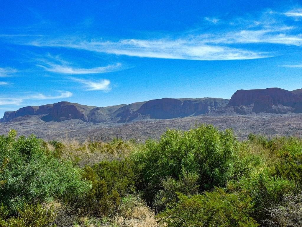 20 Acres with Gorgeous Views