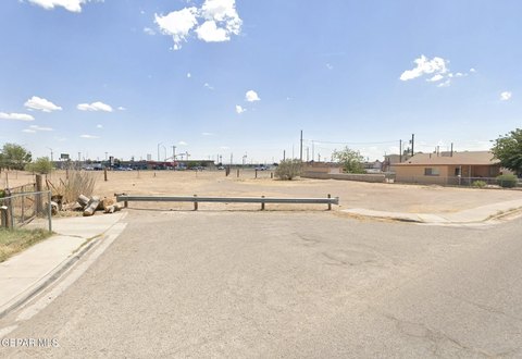 LAND - El Paso, TX