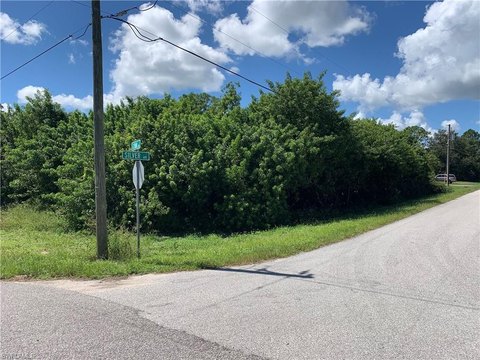 Residential Land Near Grassy Lake