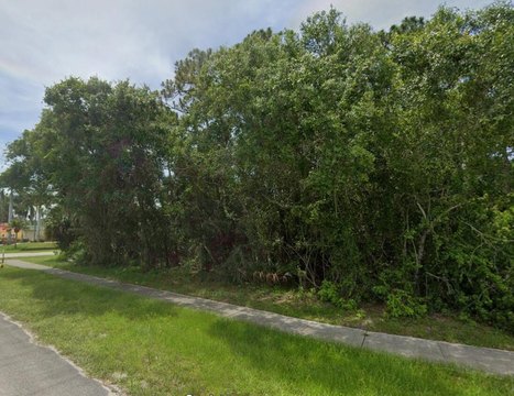 LAND - Fort Pierce, FL