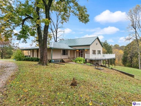 Log Home on 40 Acres