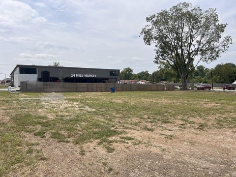 Vacant Commercial Lots in Nixa