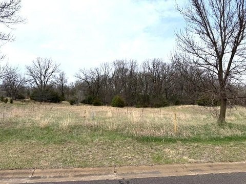 Residential Land Near Mississippi River