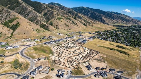 Residential Land with Mountain Views