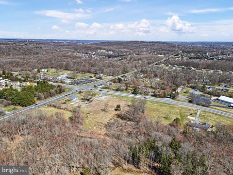 Land, NEWARK, DE