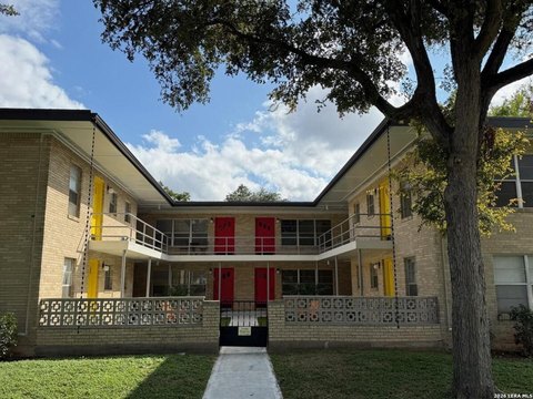 9-Unit Apartment Building