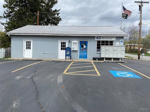 Commercial Investment Opportunity in Black Creek