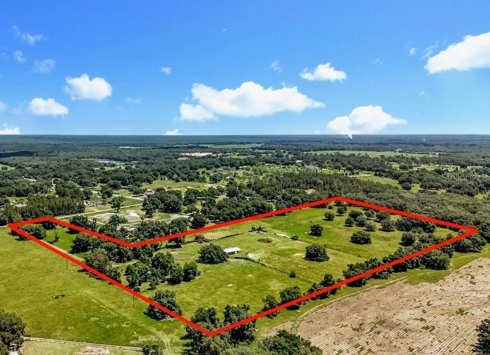 Equestrian Estate on 22.5 Acres
