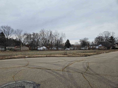 Residential Lot in Beloit, WI