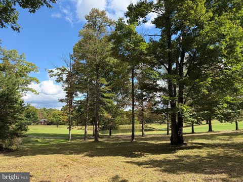Land, HEDGESVILLE, WV