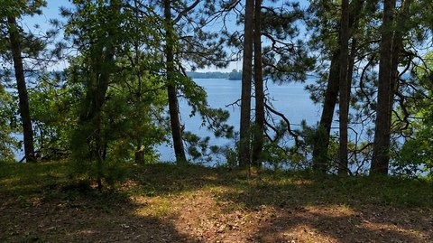 Lakefront Recreational Land Parcel