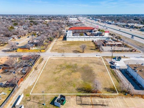 Commercial Land Zoned for Development