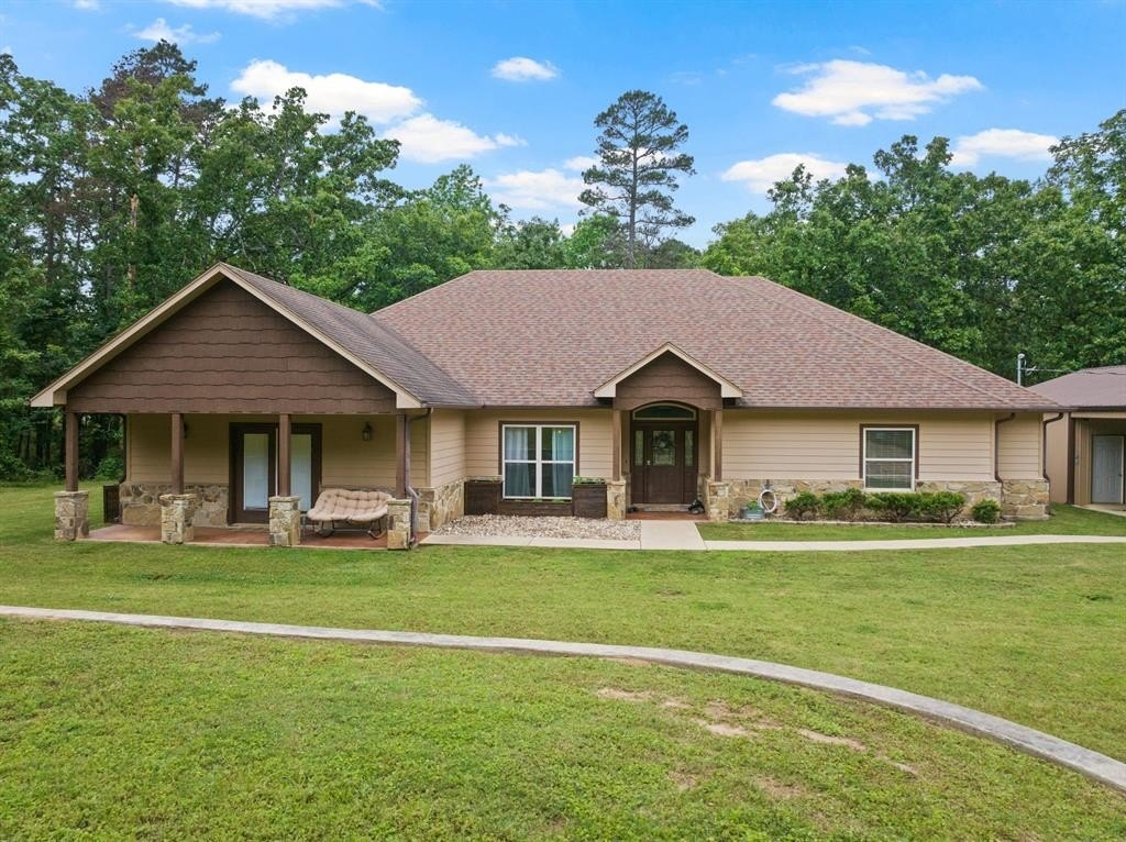 House on Wooded 10 Acres