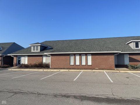 Medical Office Suite with Plumbed Offices