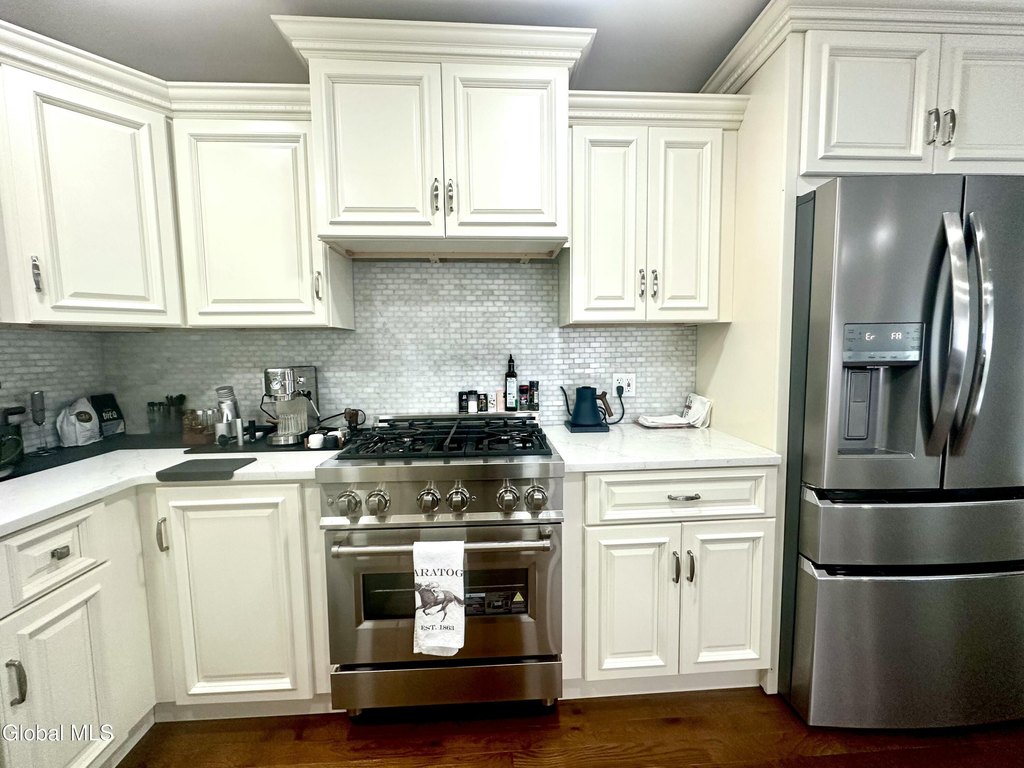 Picture 16