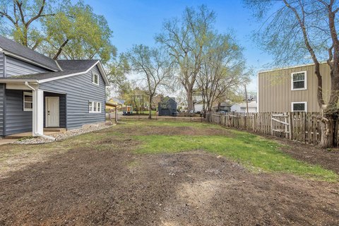 Land, Minneapolis, MN